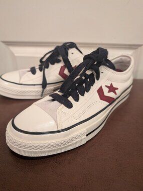 Converse Star Player 76 Leather Low Top Sneakers Egret Red Star Chevron Sz 9.5